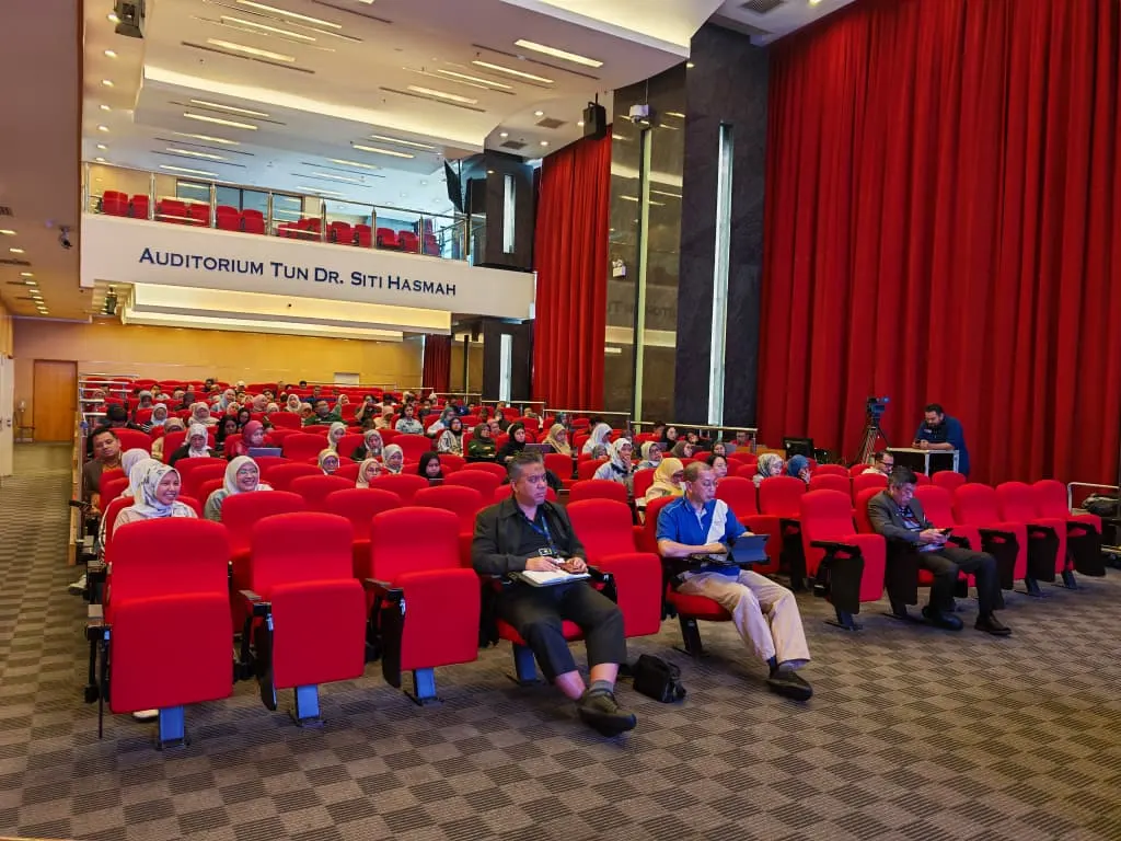 Suasana auditorium semasa SSM Power Talk Siri 4